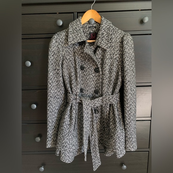 Black / grey winter coat - Picture 1 of 13